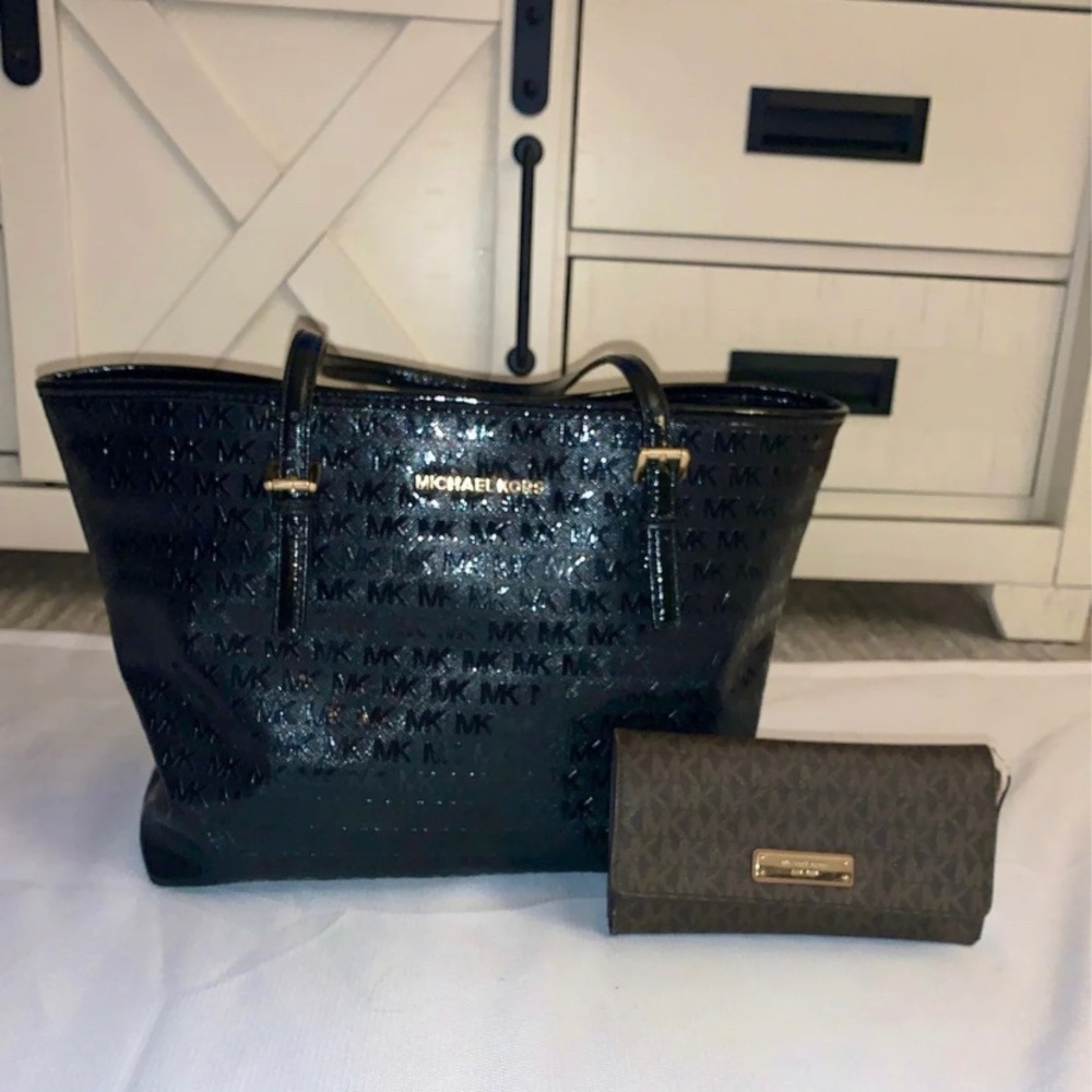 Large Michael Kors tote bag